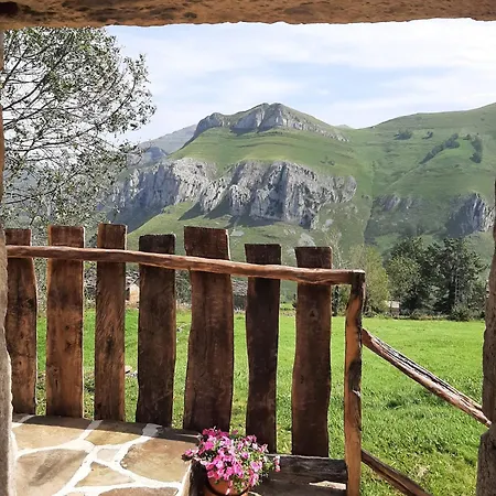 Vivienda Pasiega Lo Lucas 1920 San Roque de Ríomiera