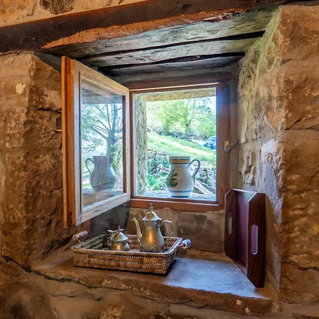 Vivienda Pasiega Lo Lucas 1920 Hébergement de vacances