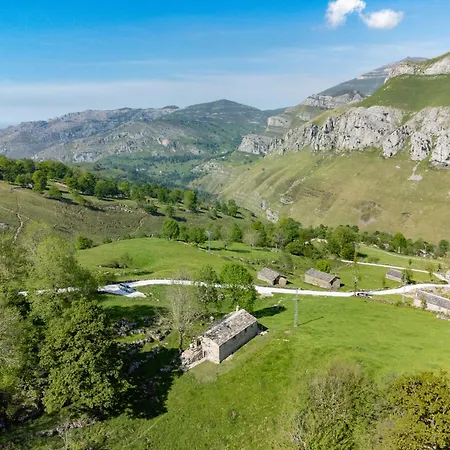 Vivienda Pasiega Lo Lucas 1920 San Roque de Ríomiera