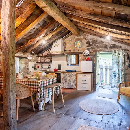 Vivienda Pasiega Lo Lucas 1920 *