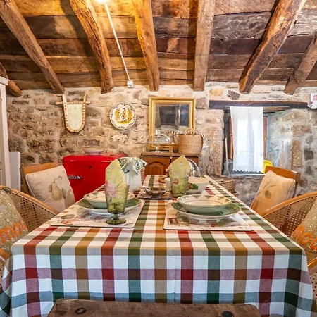 Vivienda Pasiega Lo Lucas 1920 San Roque de Ríomiera