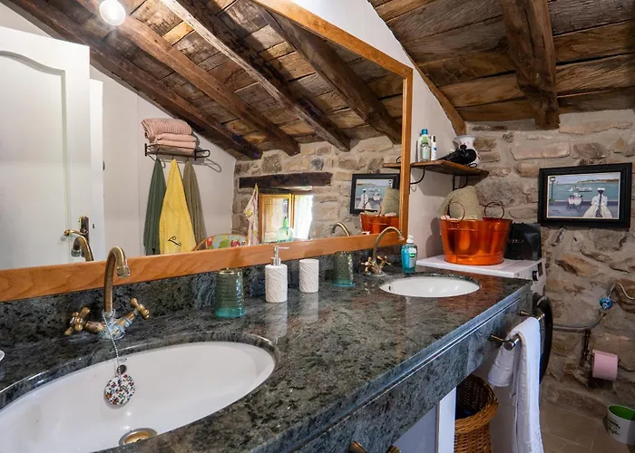 Vivienda Pasiega Lo Lucas 1920 בית נופש *