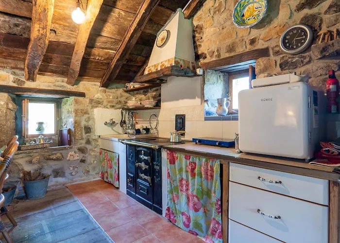 Vivienda Pasiega Lo Lucas 1920 בית נופש