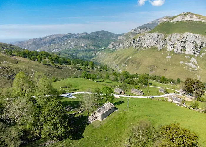 Vivienda Pasiega Lo Lucas 1920 San Roque de Riomiera